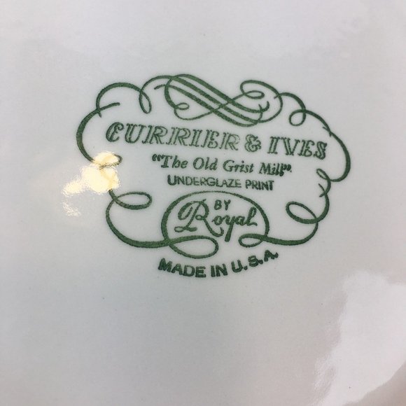 Vintage Currier Ives Royal China Dinner Plate Old Grist Mill 10 in Replacement u - Picture 3 of 4